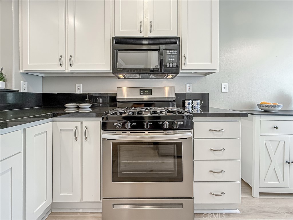 4766 Taranto Way Property Photo 17
