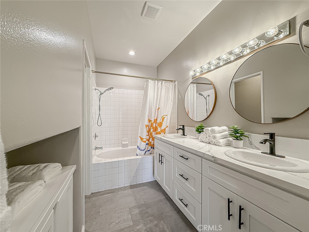 4766 Taranto Way Property Photo 29