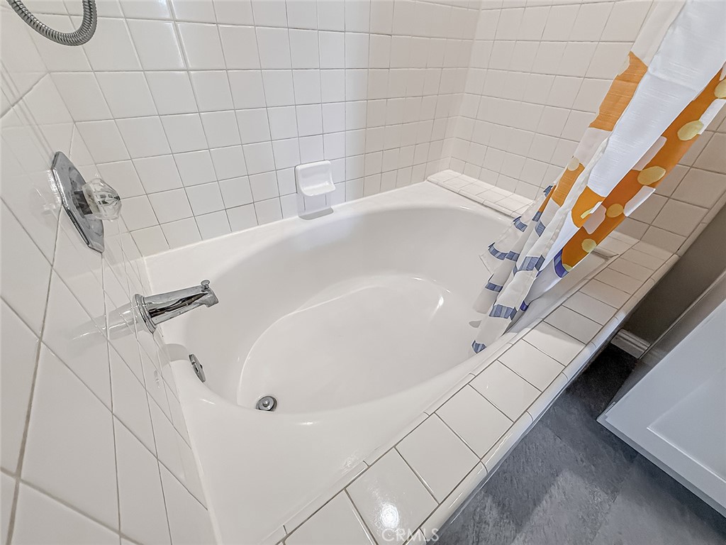 4766 Taranto Way Property Photo 32