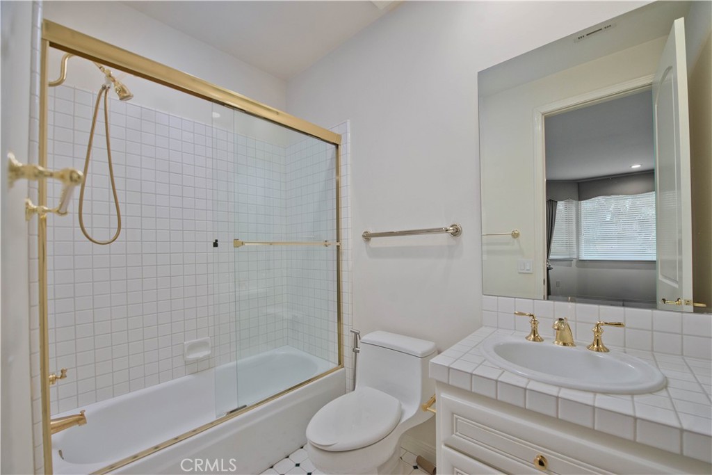 5607 Manley Court Property Photo 34