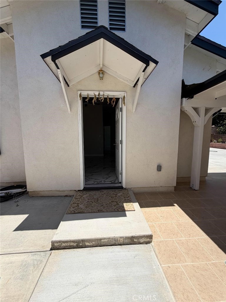 10600 Hillview Property Photo 1