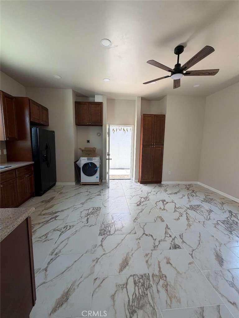 10600 Hillview Property Photo 3