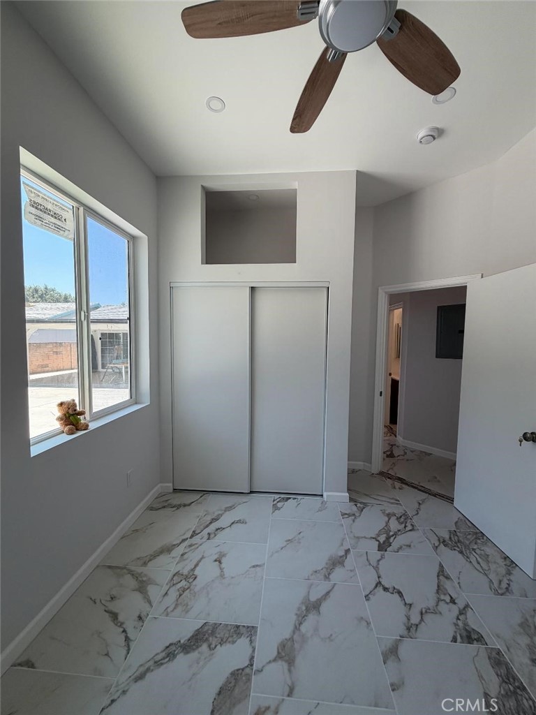10600 Hillview Property Photo 6