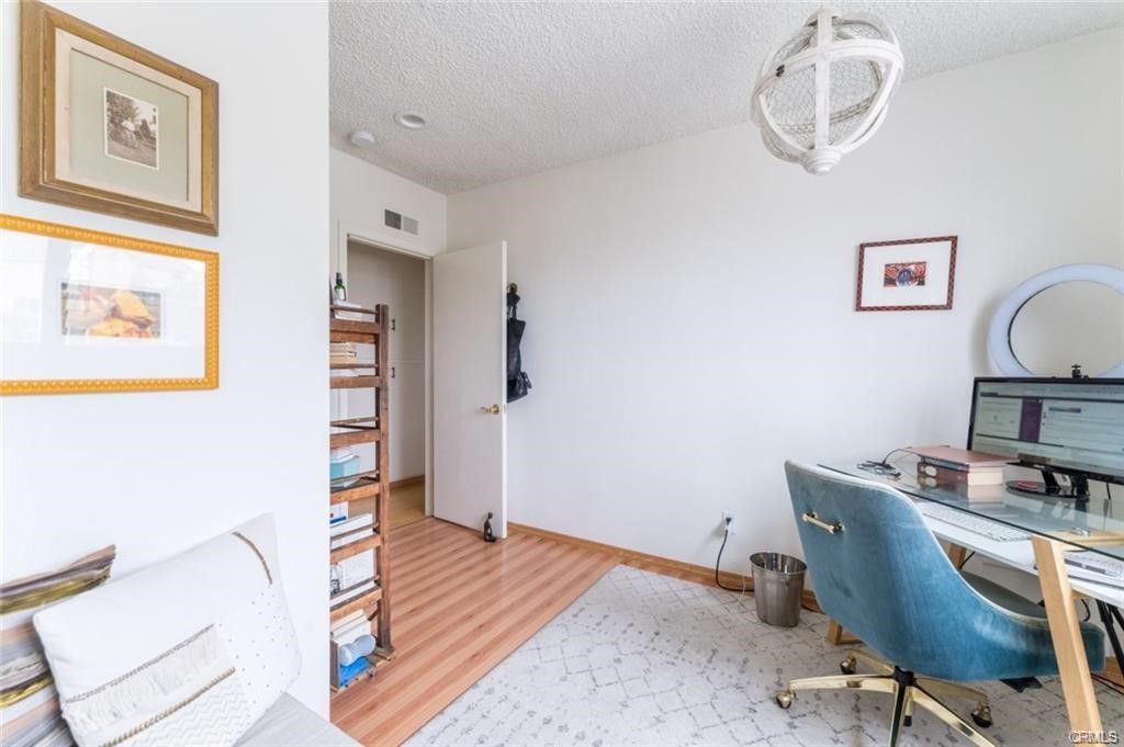 943 19th Property Photo 41