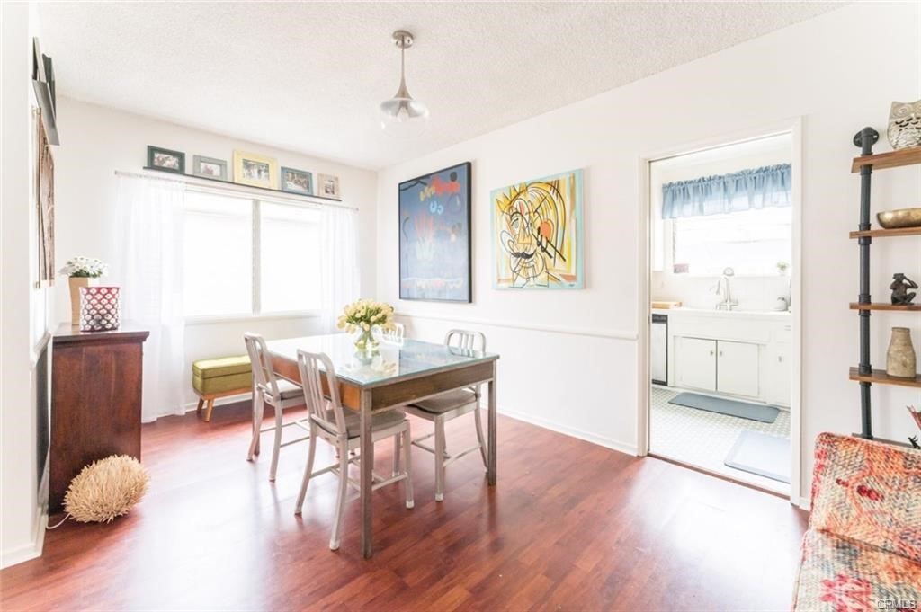 943 19th Property Photo 14