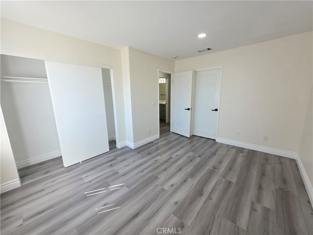 44036 25th W Property Photo 10