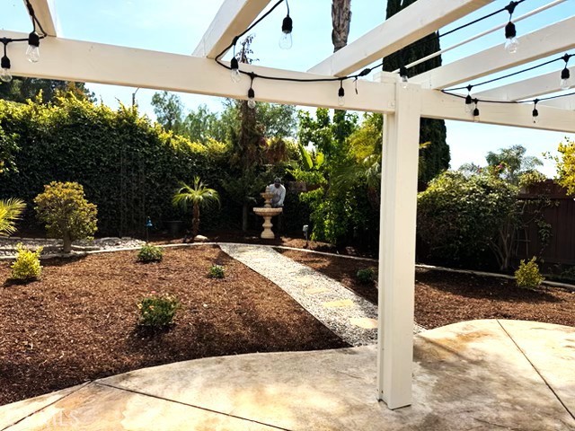 7 Carob Property Photo 5