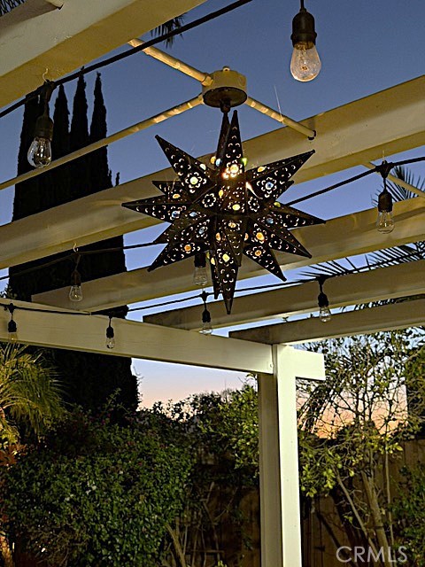 7 Carob Property Photo 9