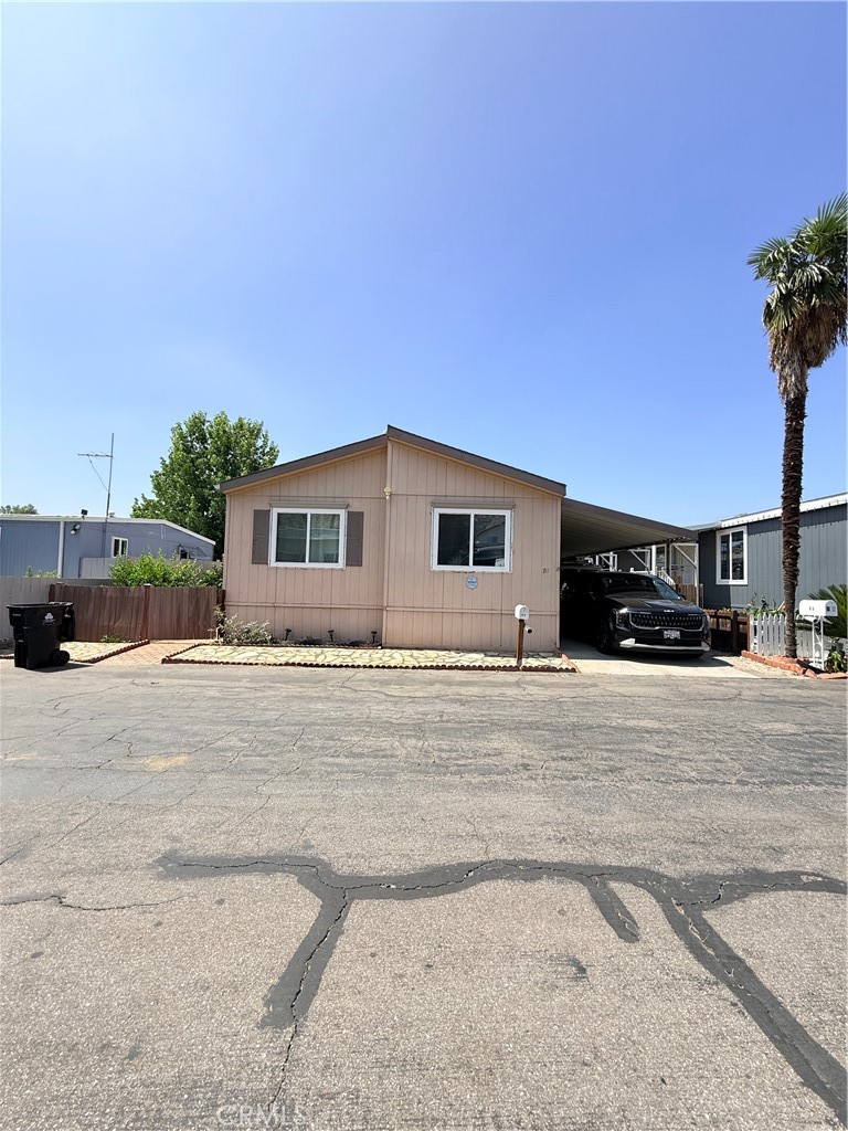 16079 Yarnell B1 Property Photo 1