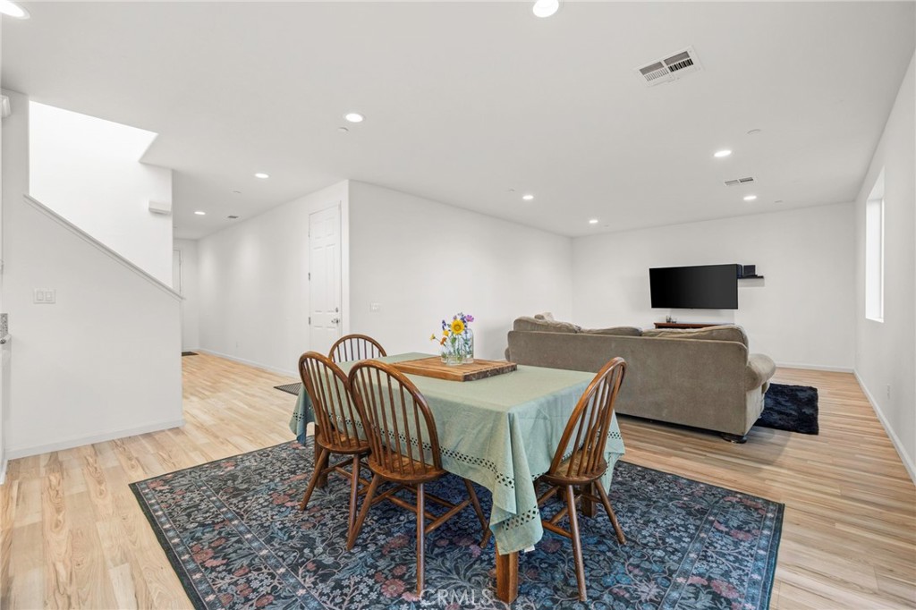 5148 W Avenue J5 Property Photo 18