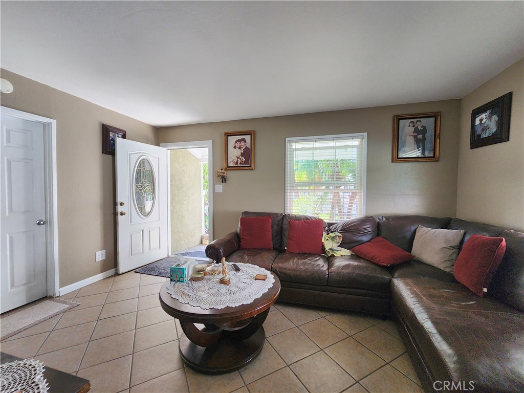 13258 Herron Street Property Photo 8