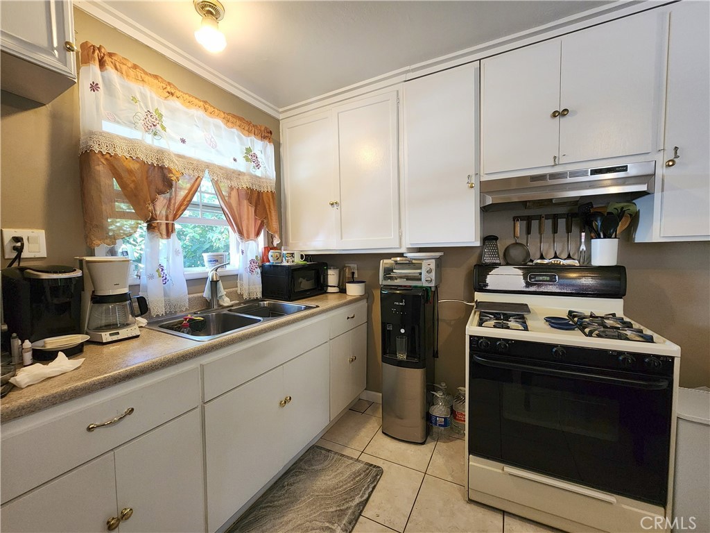 13258 Herron Street Property Photo 13