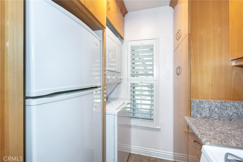 7101 Farralone Avenue 141 Property Photo 12