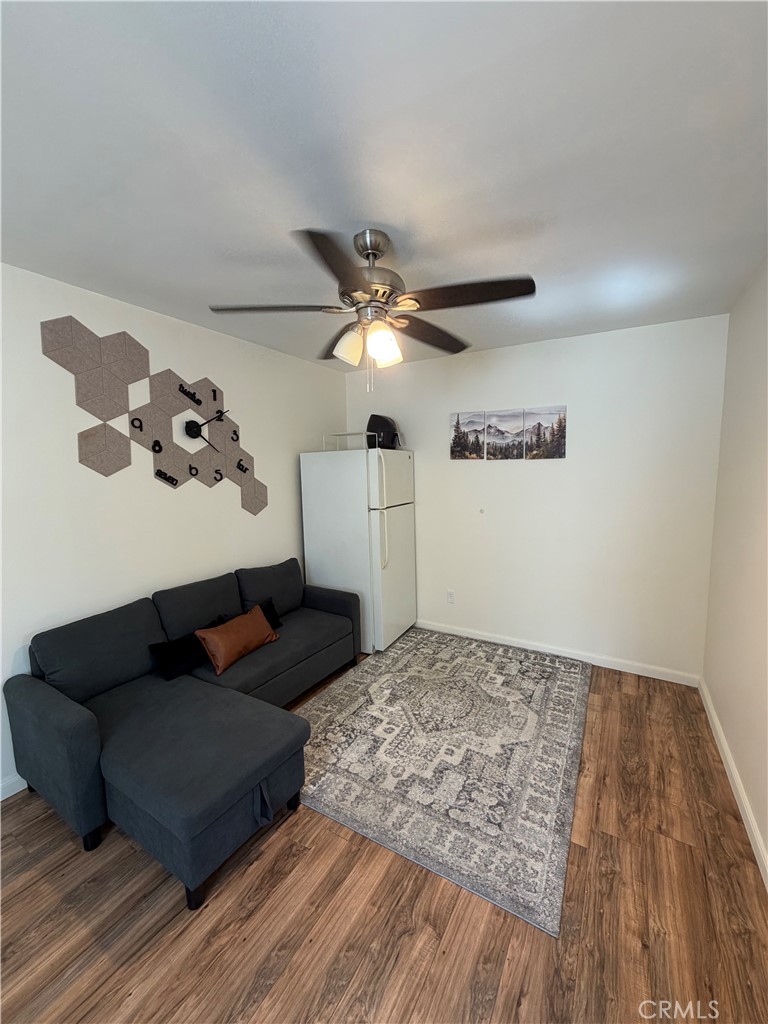 10642 Nettleton #1/2 Property Photo 5