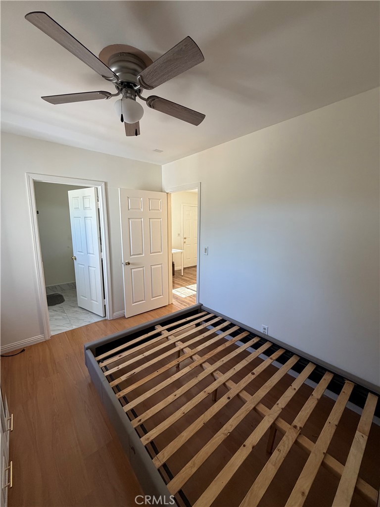 10642 Nettleton #1/2 Property Photo 7