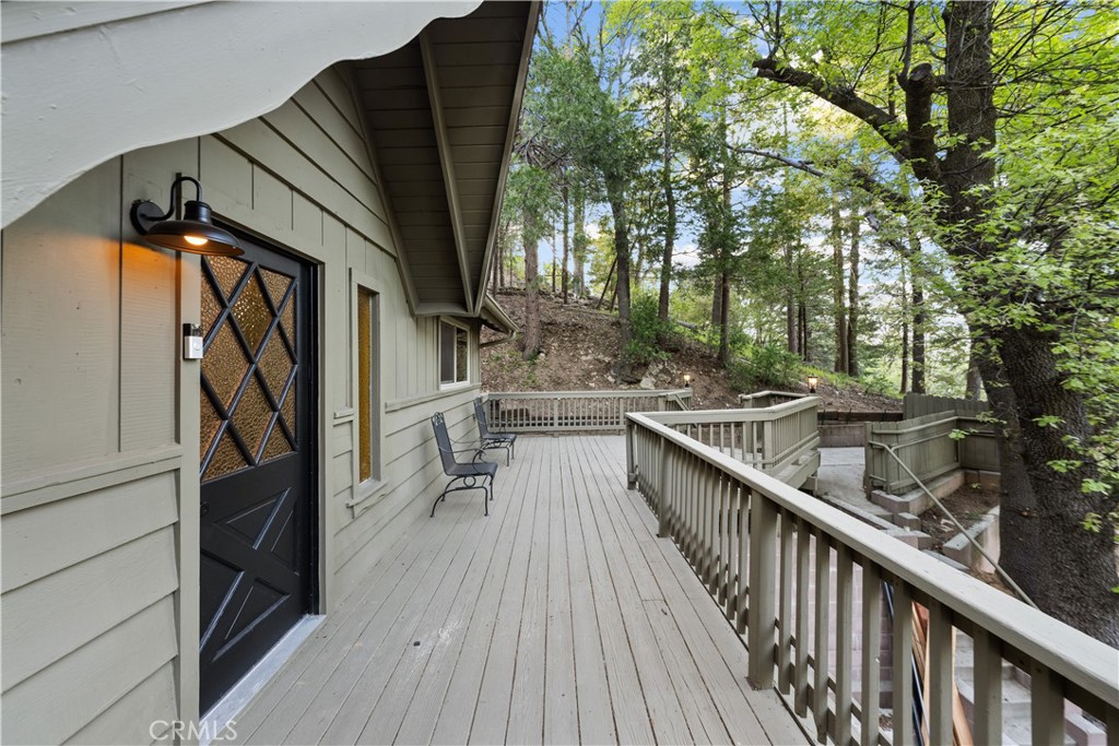 990 Nesthorn Property Photo 1