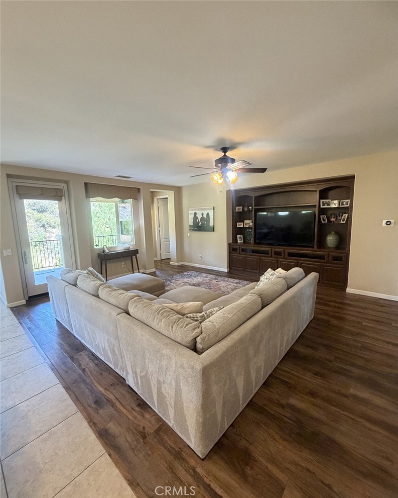 23803 La Posta Court Property Photo 7