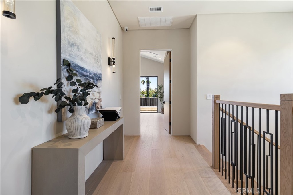 15721 Addison Property Photo 42