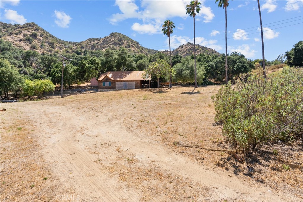 27772 Parker Rd Property Photo 11