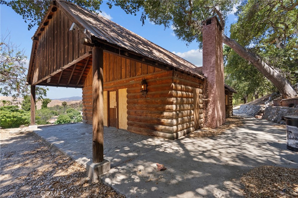 27772 Parker Rd Property Photo 15