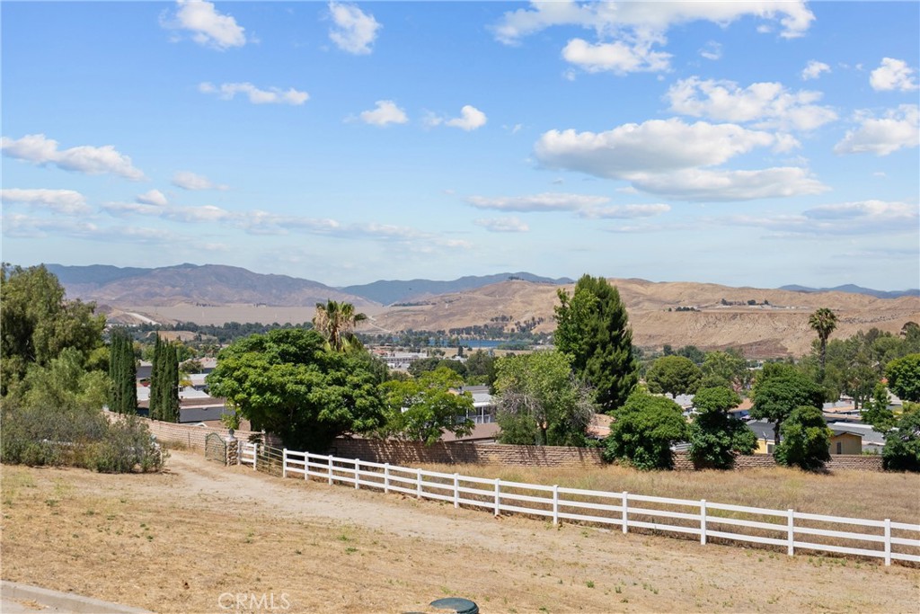 27772 Parker Rd Property Photo 22
