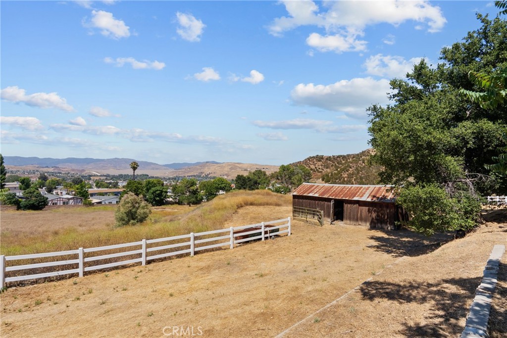 27772 Parker Rd Property Photo 23