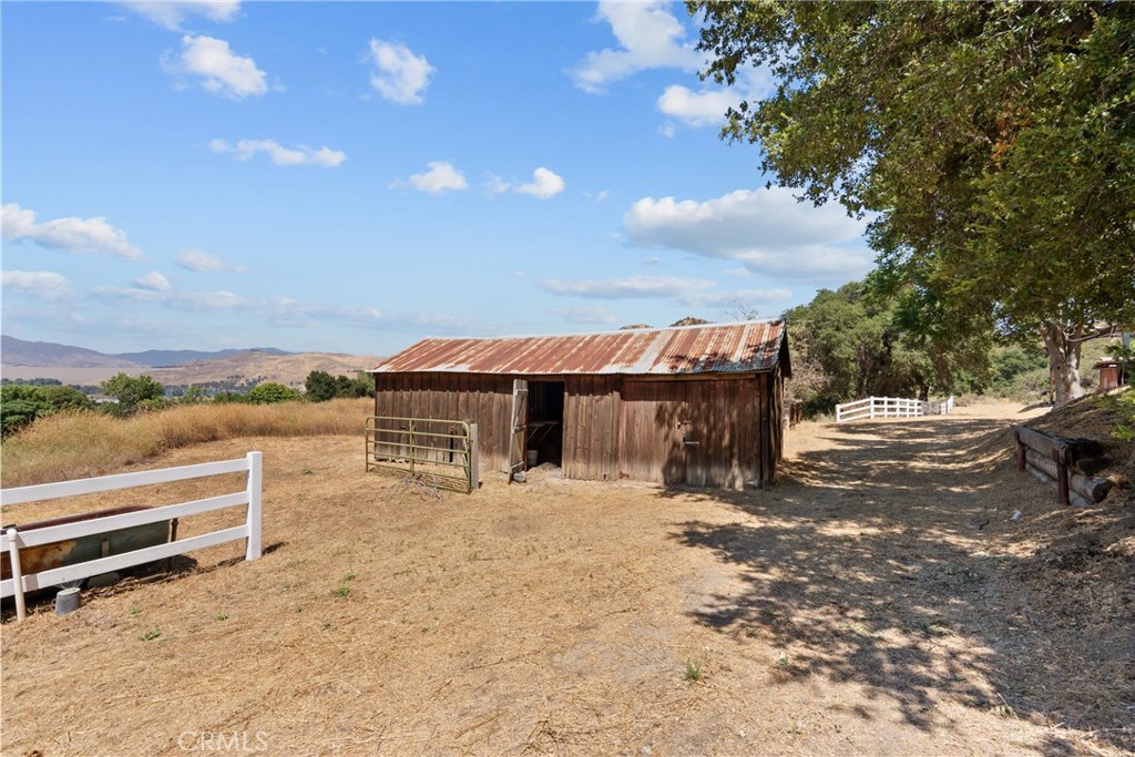 27772 Parker Rd Property Photo 24