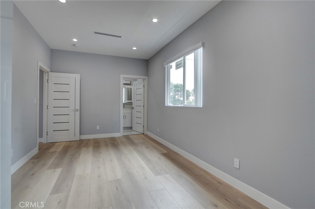 7744 Ostrom Avenue Property Photo 16