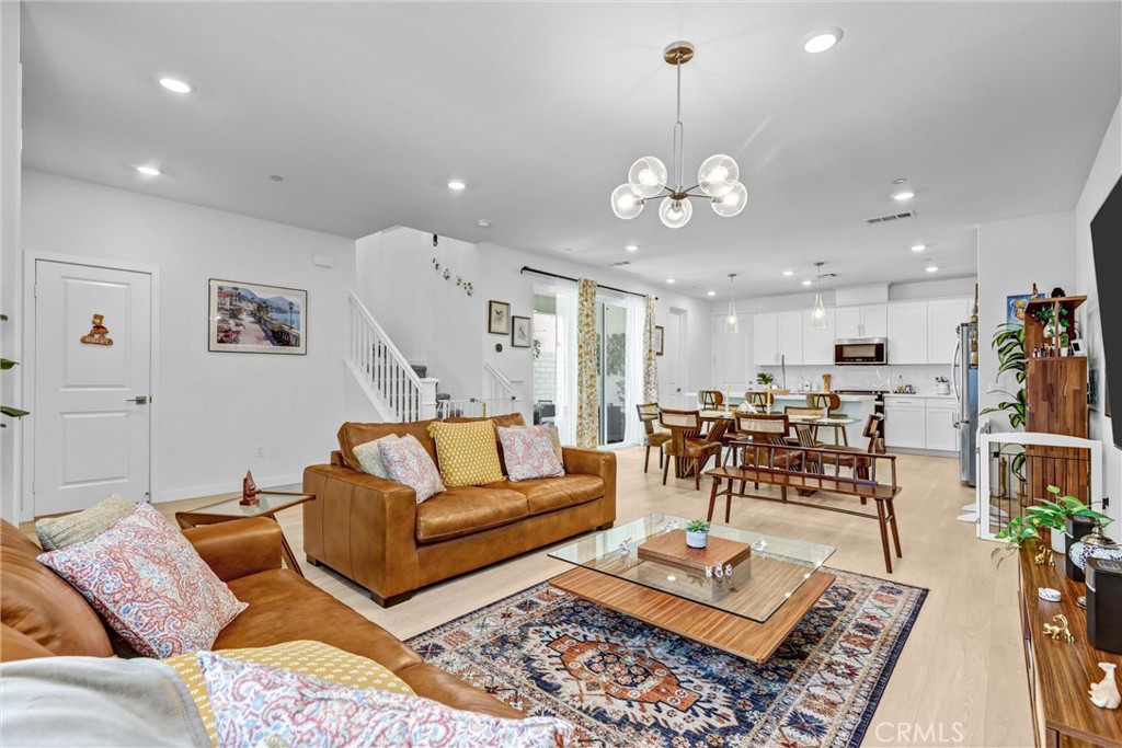 27676 Symphony Property Photo 1