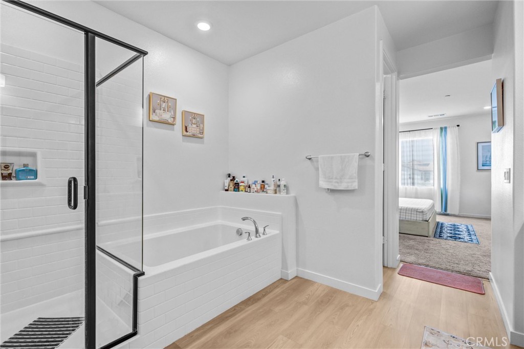27676 Symphony Property Photo 15