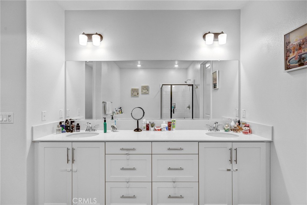 27676 Symphony Property Photo 16