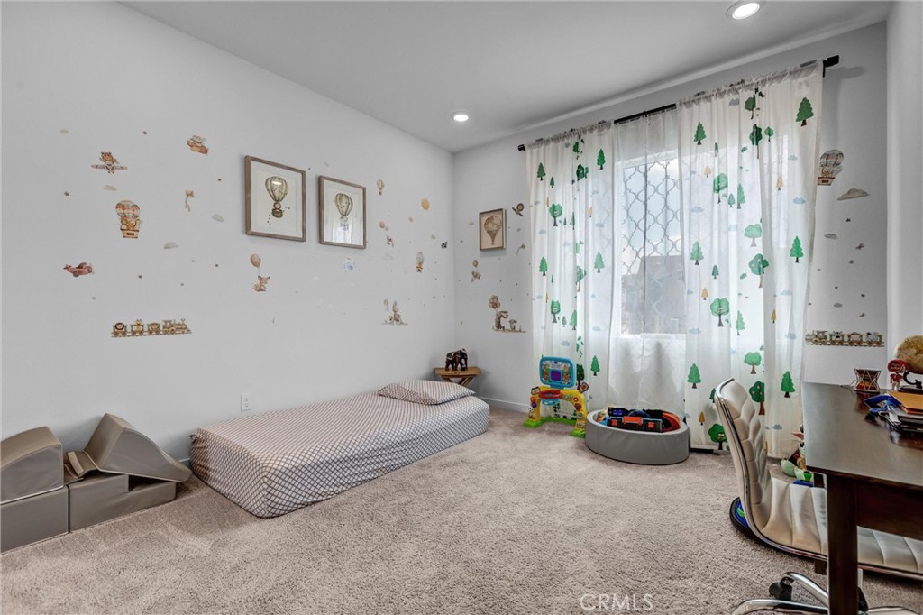 27676 Symphony Property Photo 17