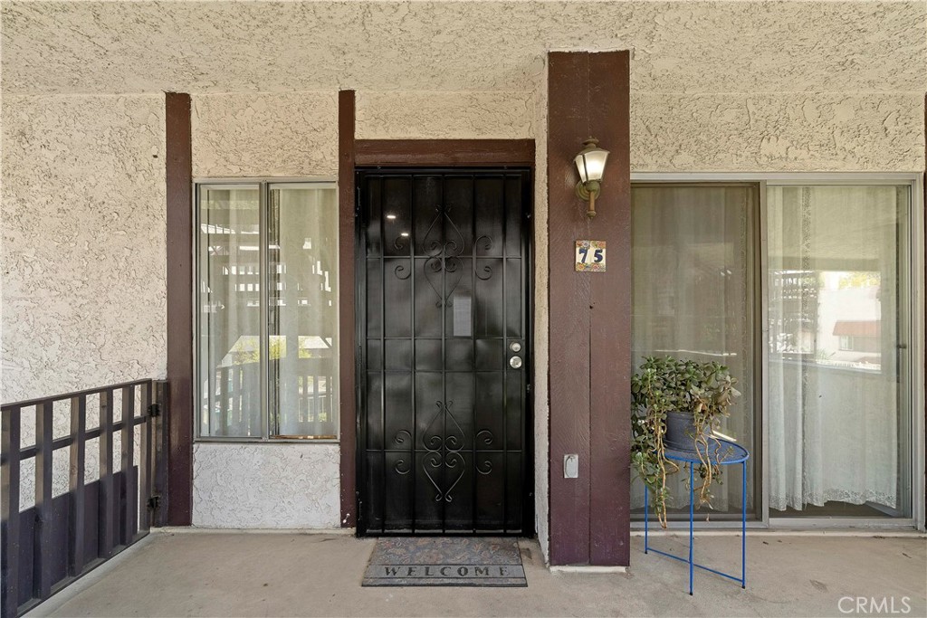 12330 Osborne St. 75 Property Photo 13