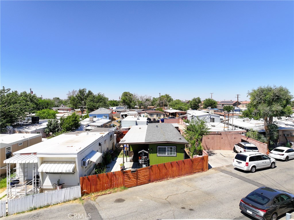 723 W Avenue I Property Photo 33