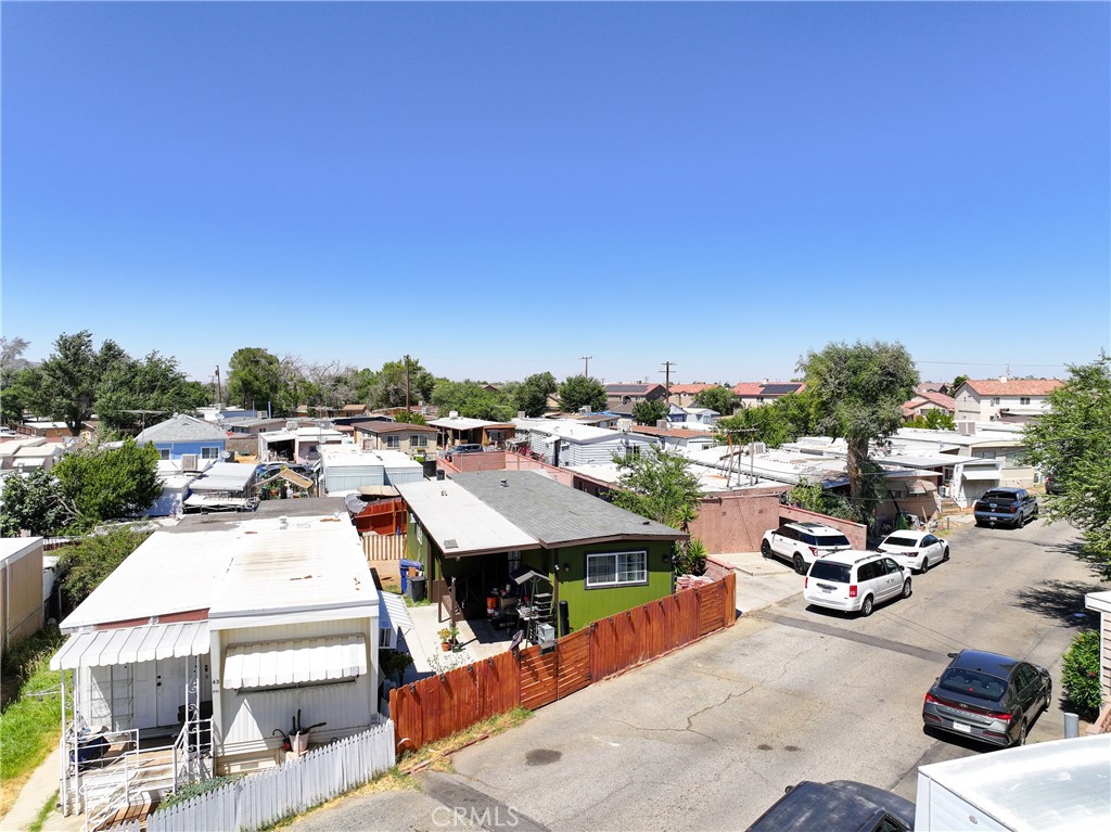 723 W Avenue I Property Photo 34
