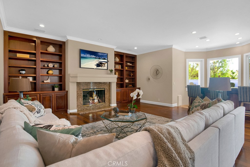25504 Colette Way Property Photo 9