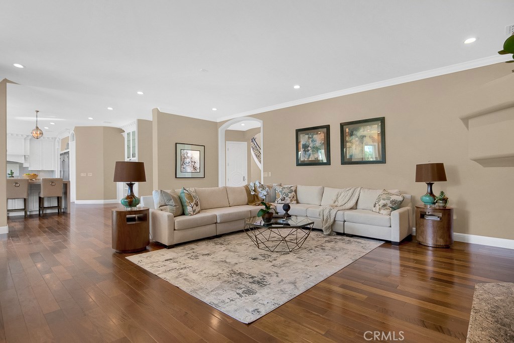 25504 Colette Way Property Photo 11