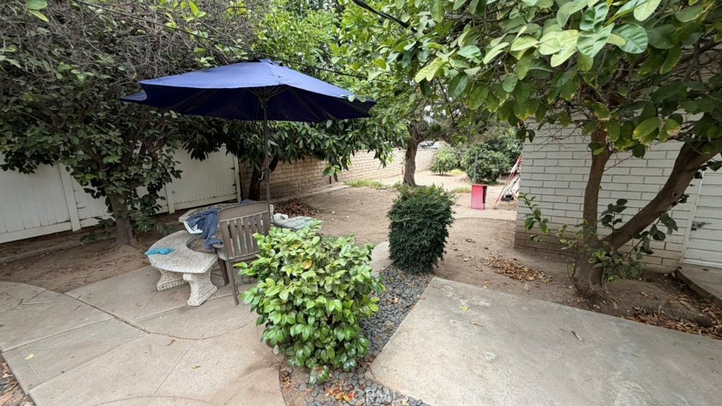 17716 Horace Property Photo 3