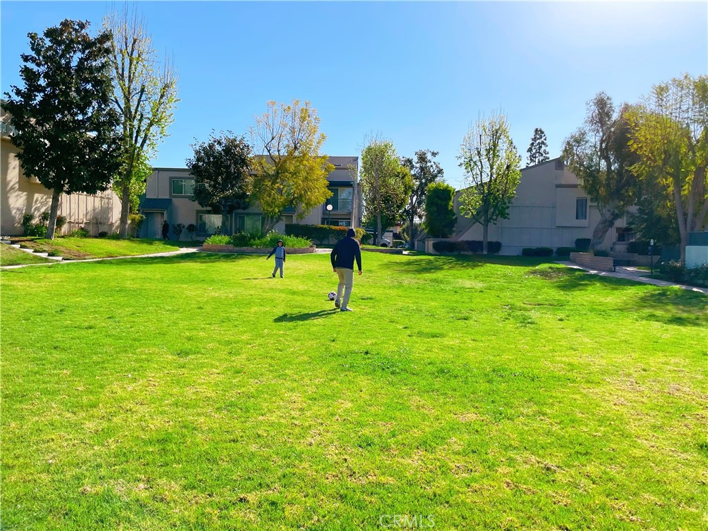 18526 Mayall I Property Photo 17