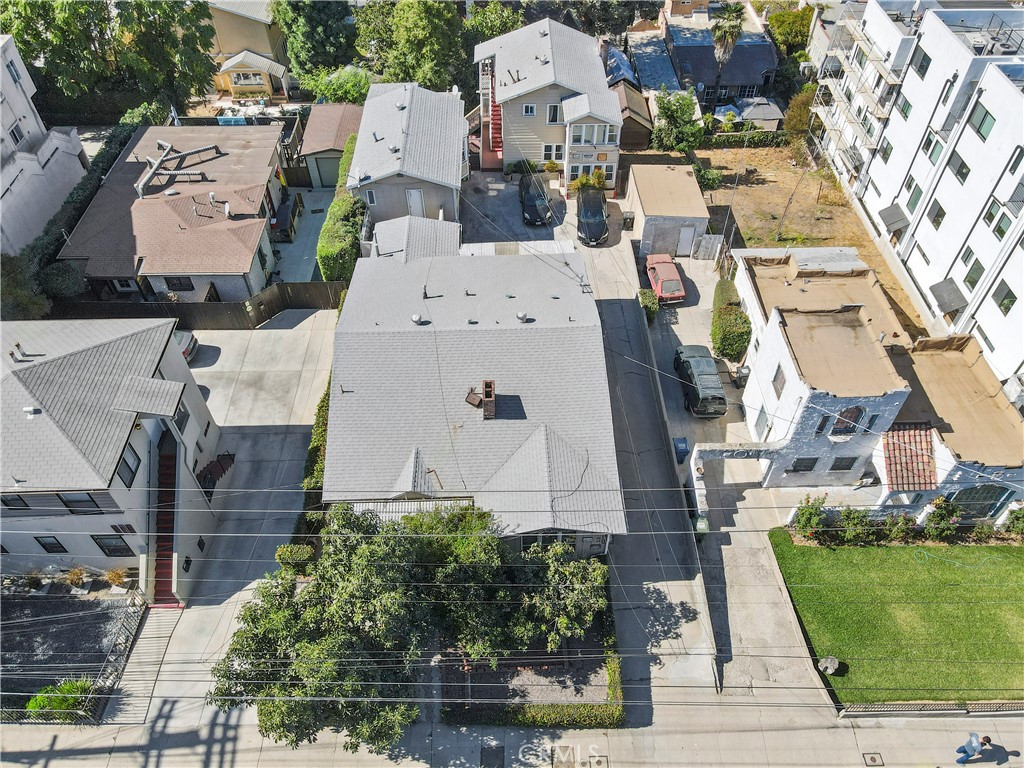 2313 Glendale Boulevard Property Photo 2