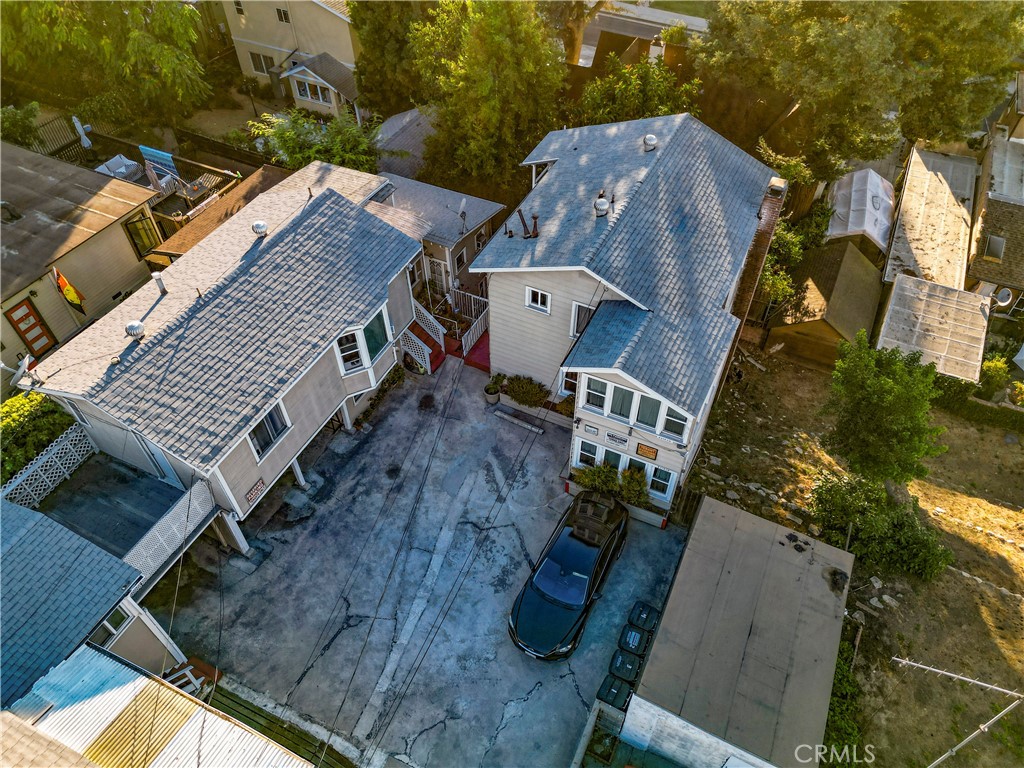 2313 Glendale Boulevard Property Photo 4