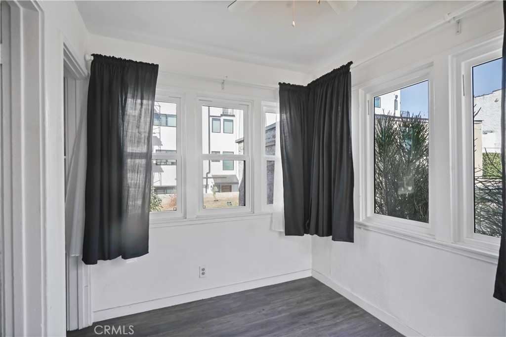 2313 Glendale Boulevard Property Photo 25