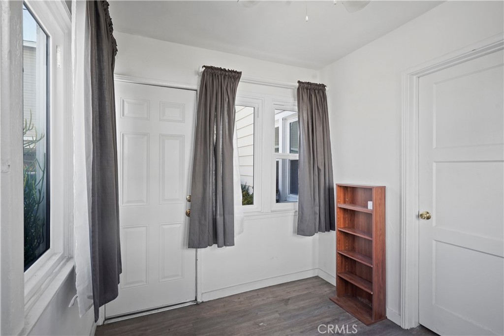 2313 Glendale Boulevard Property Photo 26