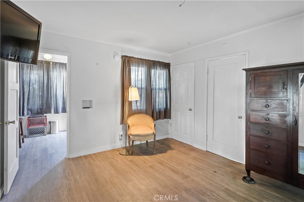 2313 Glendale Boulevard Property Photo 28
