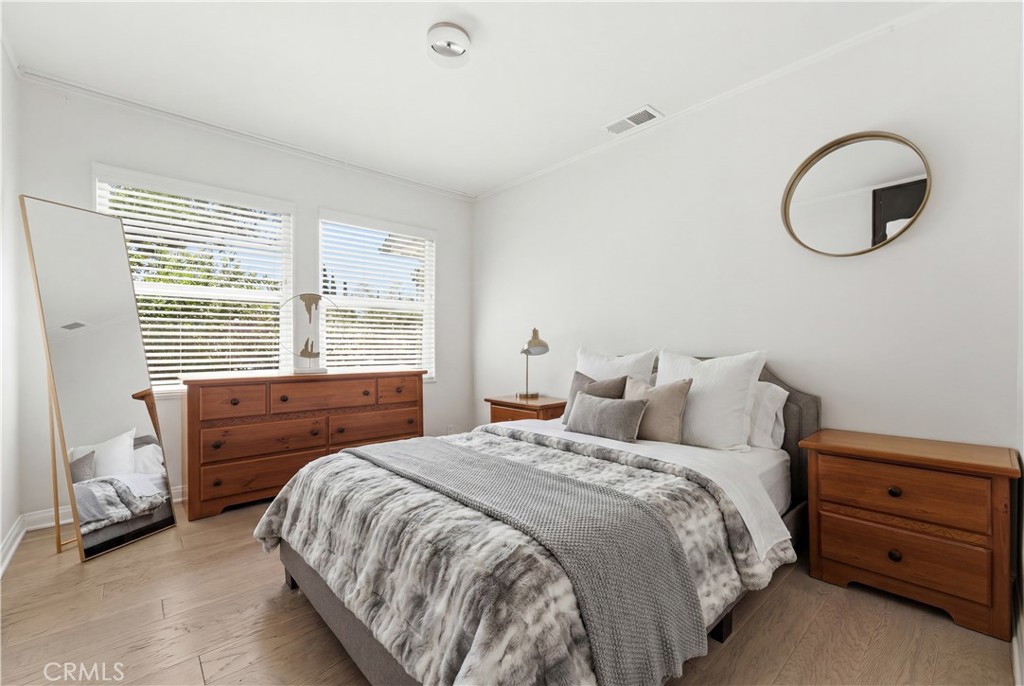 6501 Charlesworth Avenue Property Photo 12