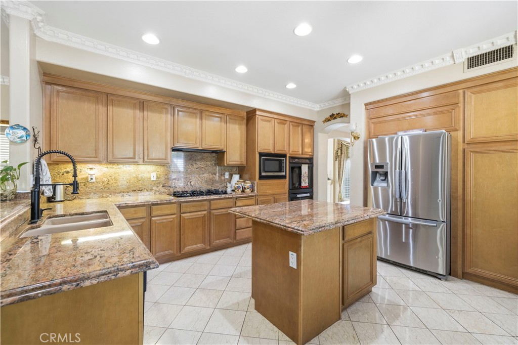 5540 High Meadow Pl. Property Photo 21