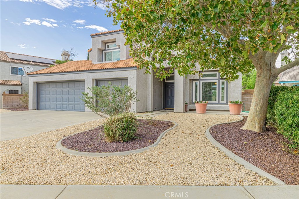 37254 Carousel Circle Property Photo 7