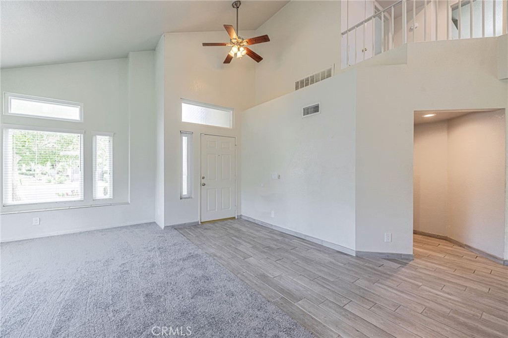 37254 Carousel Circle Property Photo 10