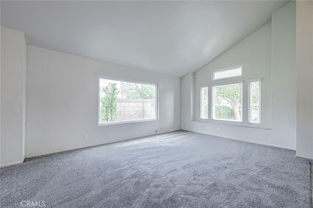 37254 Carousel Circle Property Photo 12