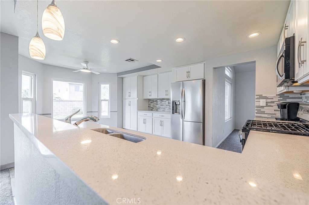 37254 Carousel Circle Property Photo 20